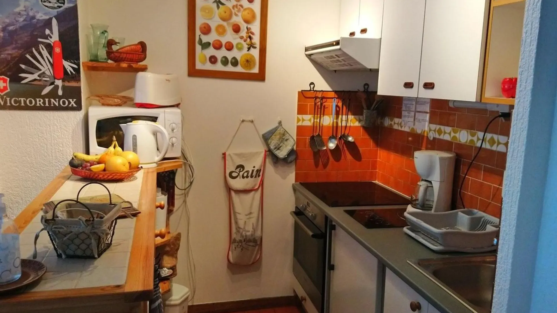 Studio Cosy Avec Balcon, 20M Des Remontees Mecaniques, Plein Centre Chatel, Ideal 3 Pers. - Fr-1-676-113 0*, Chatel France
